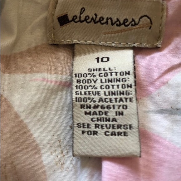 Trench coat with a flare from Anthropologie - Picture 4 of 4